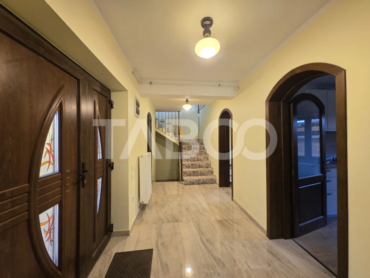 Casa noua de inchiriat 5 camere 200mp si Garaj zona Tineretului Sibiu - 9