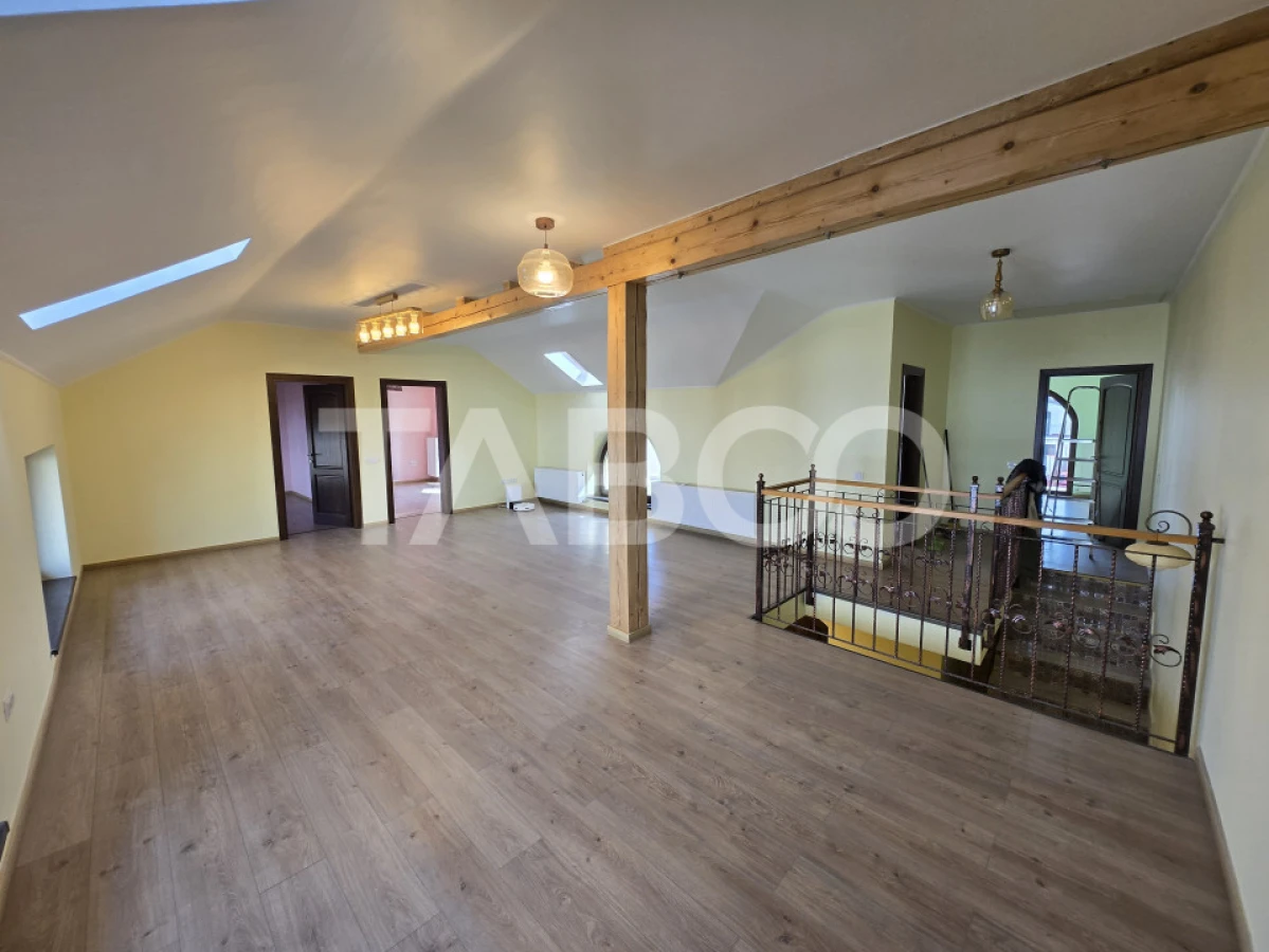 Casa noua de inchiriat 5 camere 200mp si Garaj zona Tineretului Sibiu - 4