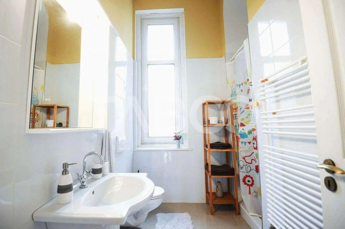 Apartament 85mp 2 camere+ boxa CENTRUL ISTORIC SIBIU - 9