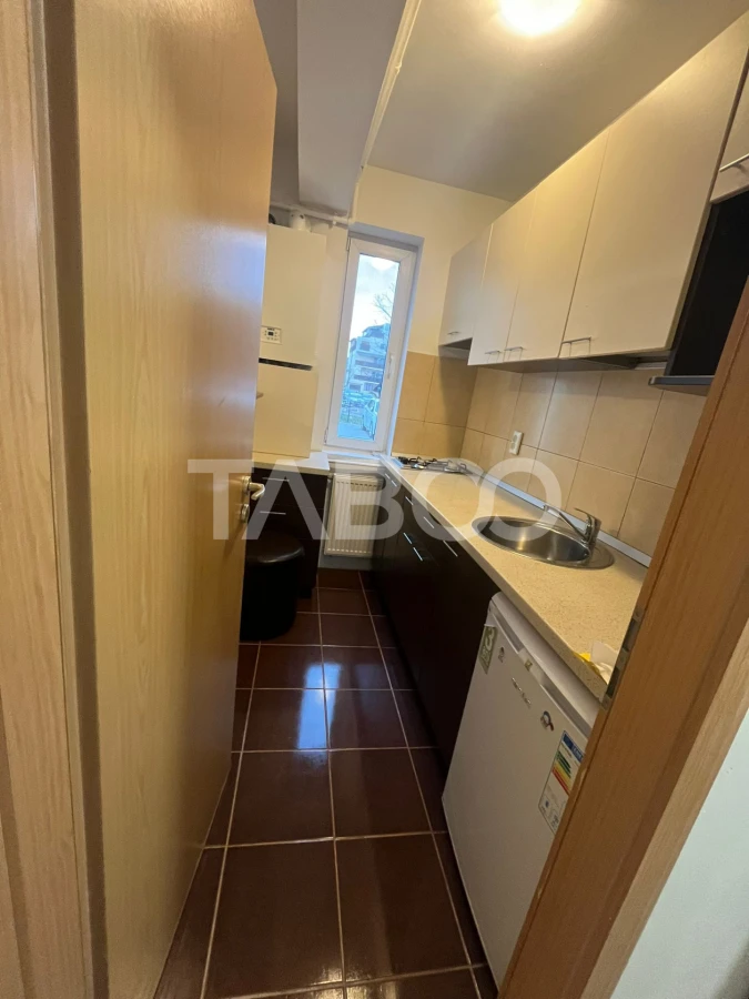 Garsoniera de inchiriat decomandata 26 mp zona Turnisor Sibiu. - 3