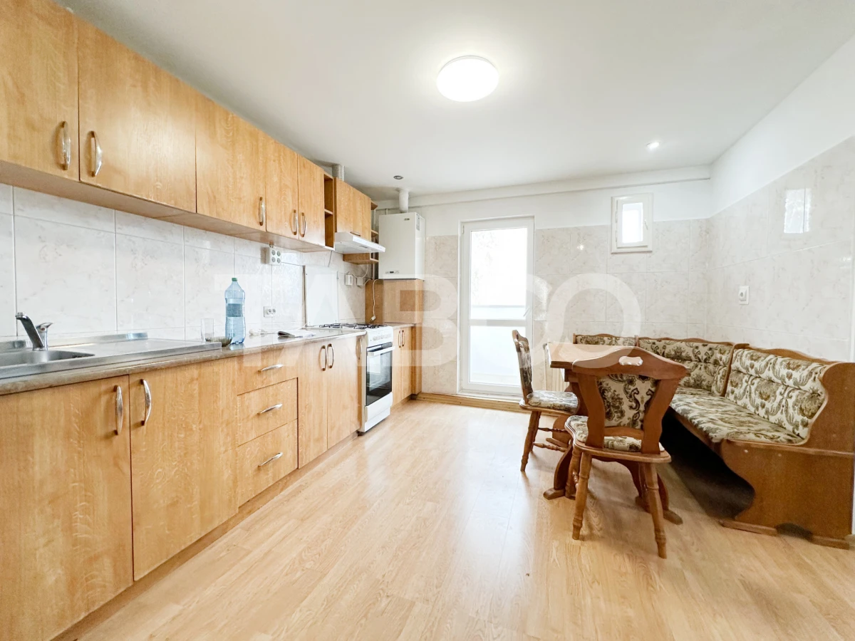 Apartament cu 2 camere decomandate de vanzare in cartierul Zorilor - 4