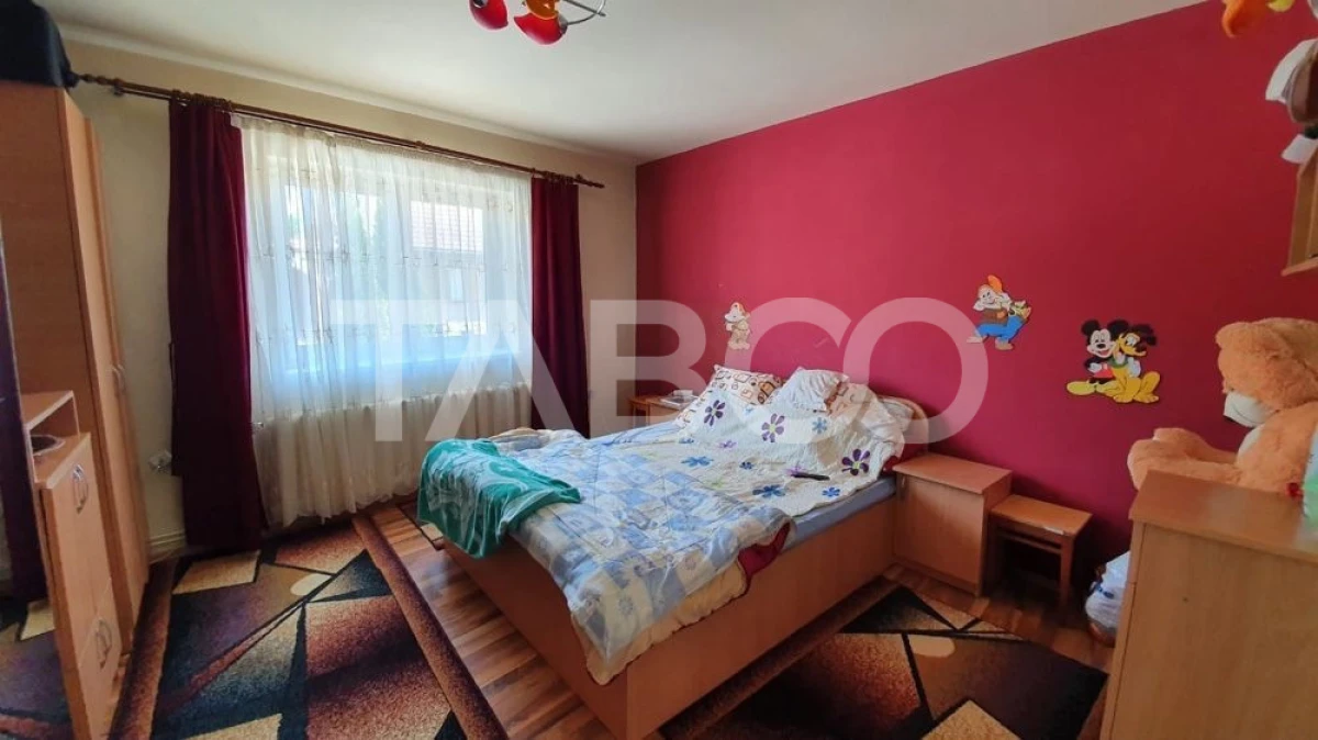 Casa individuala 4 camere 106 mp utili 450 teren liber Selimbar - 3