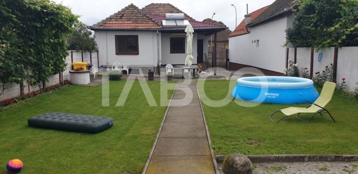 Casa individuala 4 camere 106 mp utili 450 teren liber Selimbar - 1