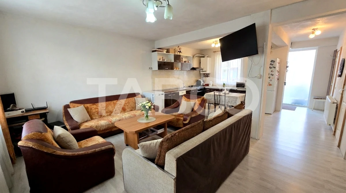 COMISION 0 - Casa de vanzare 4 camere terasa 2 parcari Arhitectilor - 4