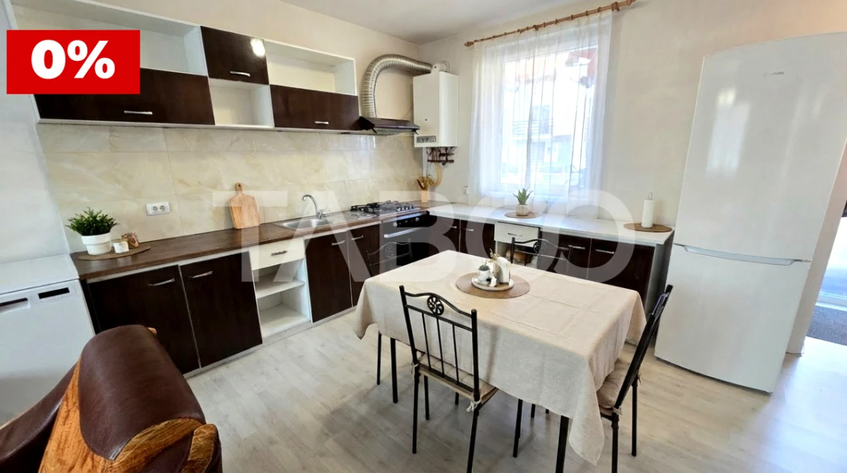 COMISION 0 - Casa de vanzare 4 camere terasa 2 parcari Arhitectilor - 3