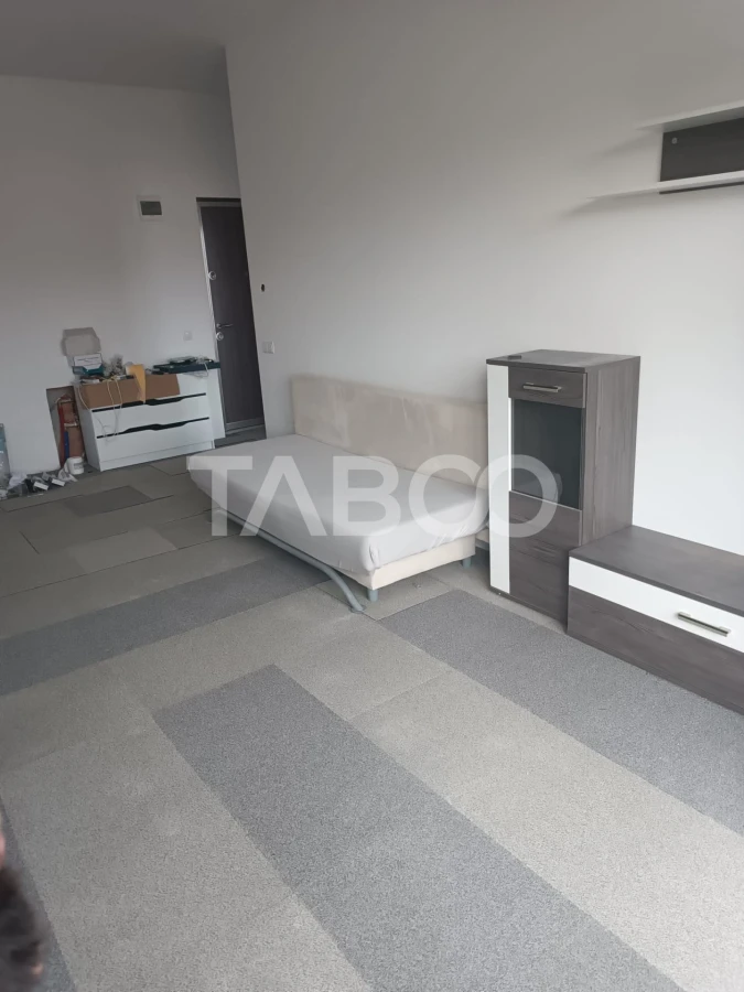 De inchiriat apartament cu 2 camere si parcare in Floresti - 3