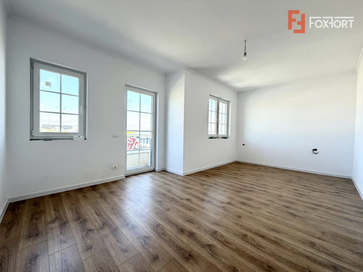 Duplex cu 5 camere despartit prin camera tehnica, in Giarmata - 5