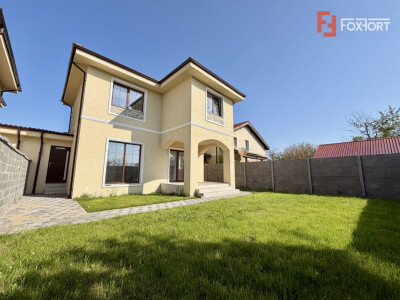 Duplex cu 5 camere despartit prin camera tehnica, in Giarmata