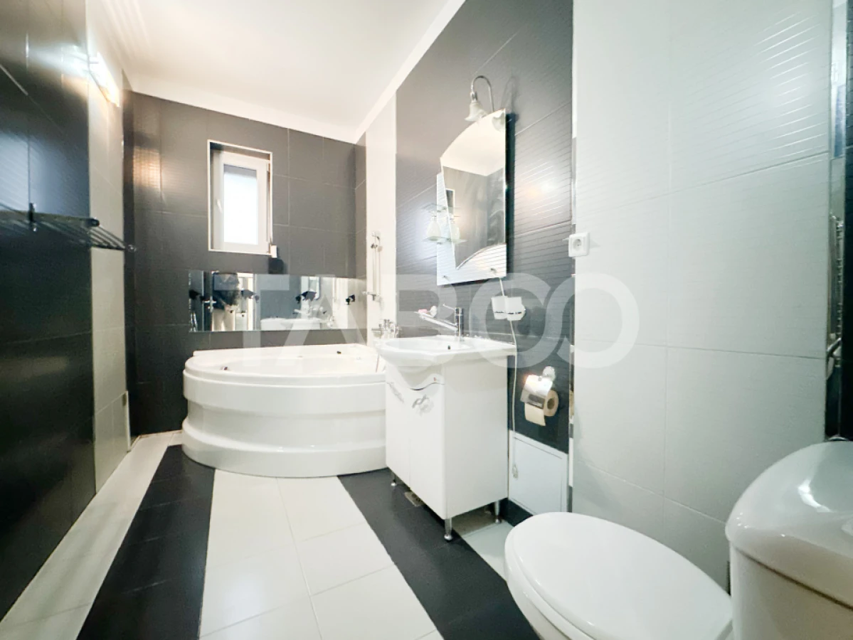 Apartament de vanzare 2 camere terasa generoasa parcare cartier Europa - 7