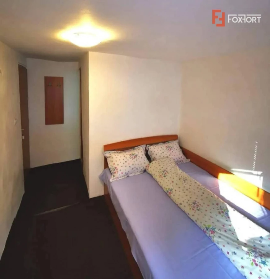 Cabana 10 camere, 4 nivele, Straja, Hunedoara, pretabil investitie - 3