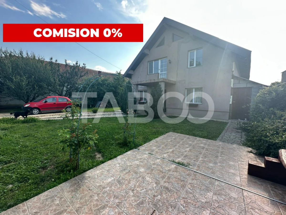 Casa noua 3 camere 300 mp anexe teren liber 1550 mp Margineni - 2