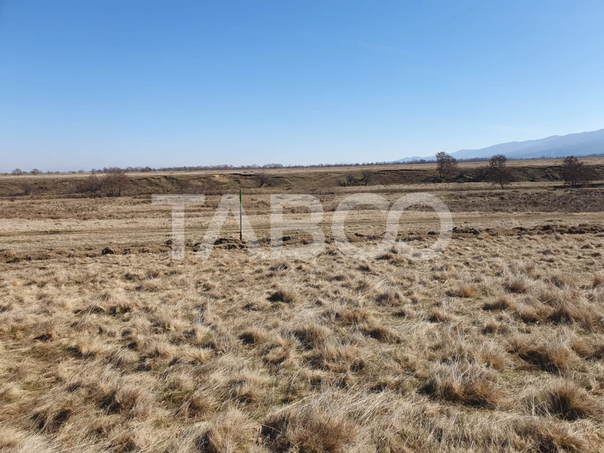 Teren 600 mp utili in extravilanul satului Gura Vai cu vedere la Munte - 1