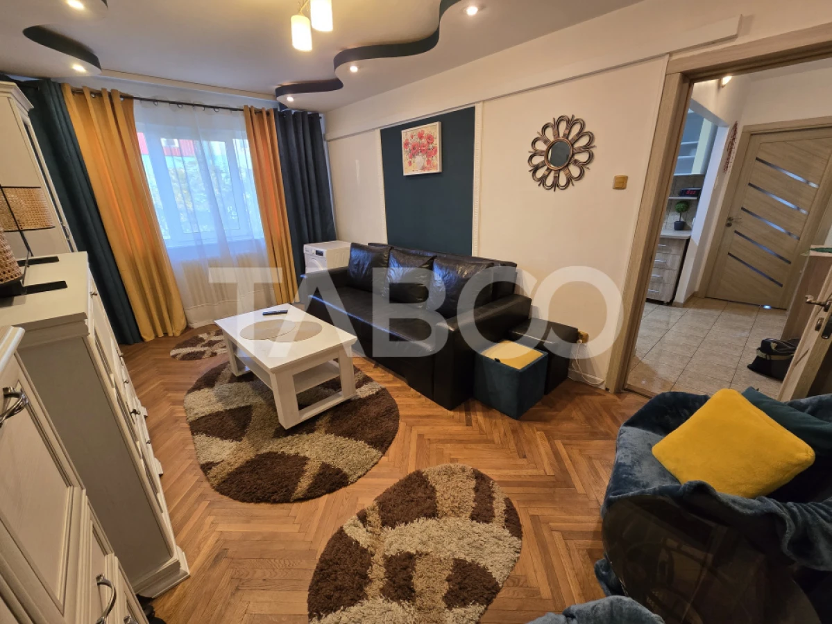 Apartament decomandat 3 camere balcon pivnita lift Vasile Aaron Sibiu - 9