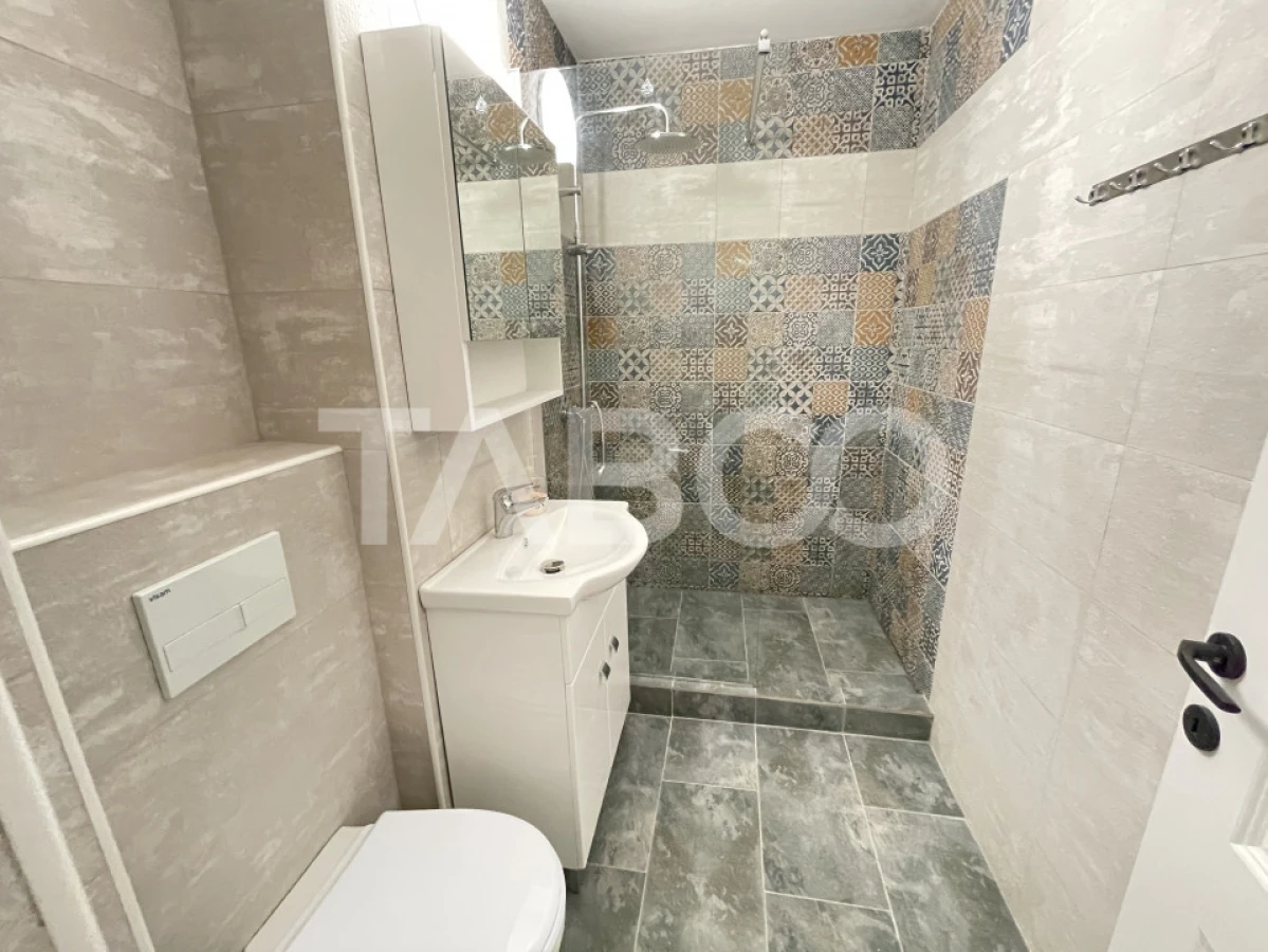 Apartament renovat complet cu 3 camere 2 bai 73 mpu Strand Sibiu - 7