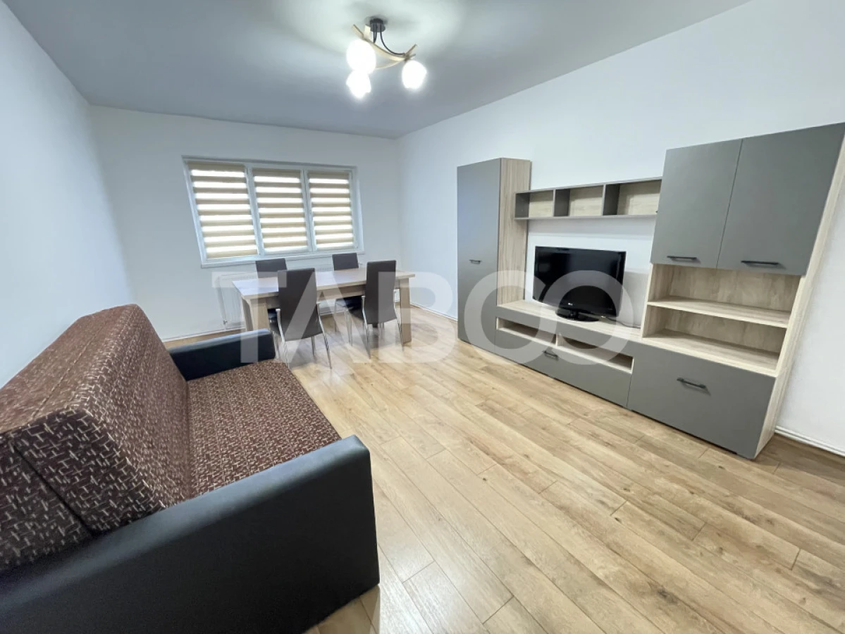 Apartament renovat complet cu 3 camere 2 bai 73 mpu Strand Sibiu - 1
