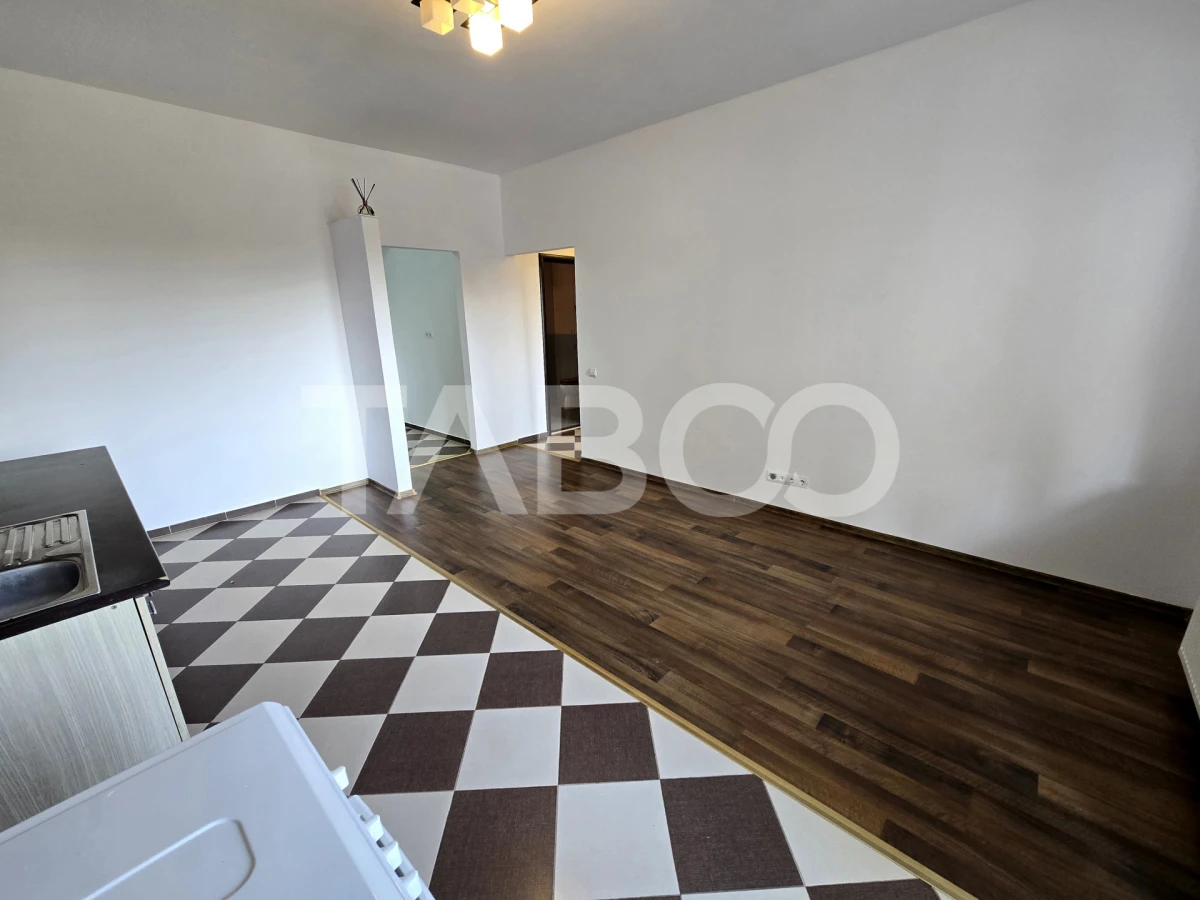 Apartament 2 camere etaj 2 balcon lift Doamna Stanca Sibiu Comision 0 - 3