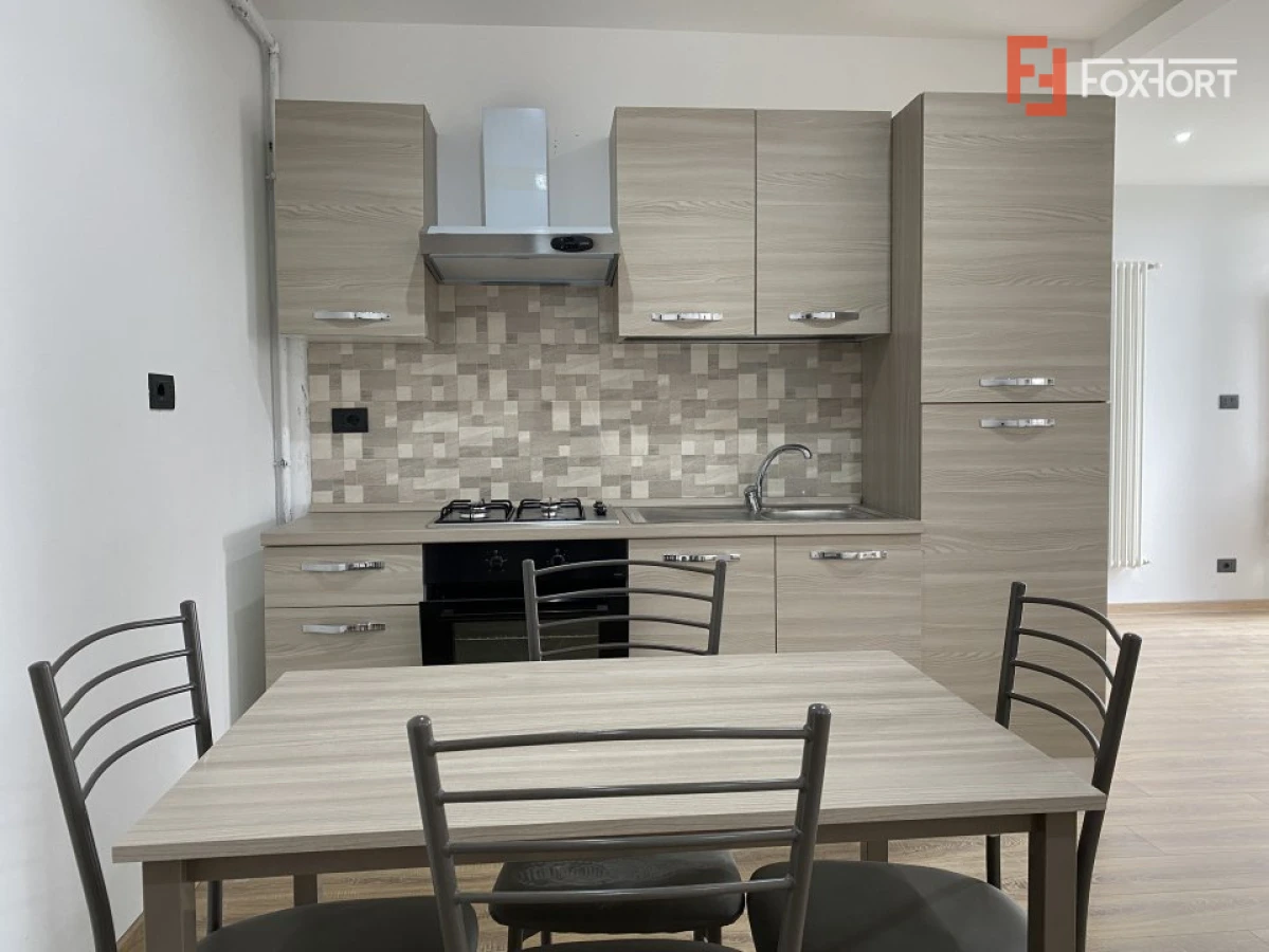 Apartament cu 3 camere, de vanzare, in Ghiroda - 3
