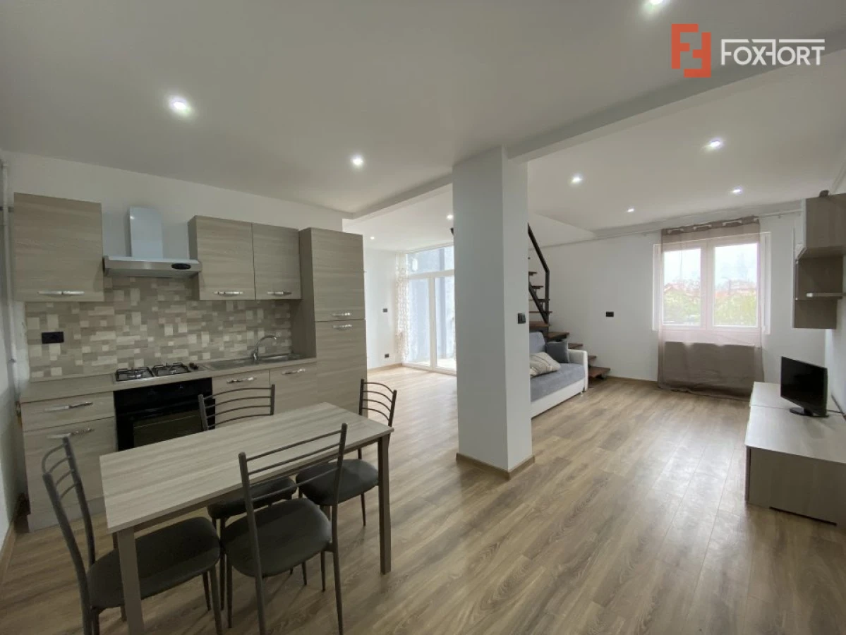 Apartament cu 3 camere, de vanzare, in Ghiroda - 2