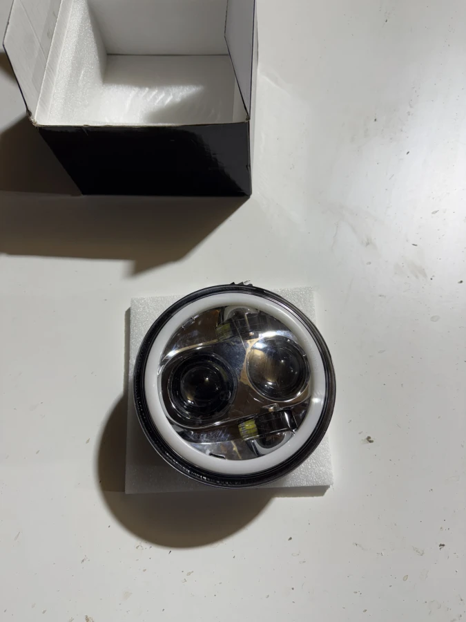 Far cu LED 5.7inch NOU - 2