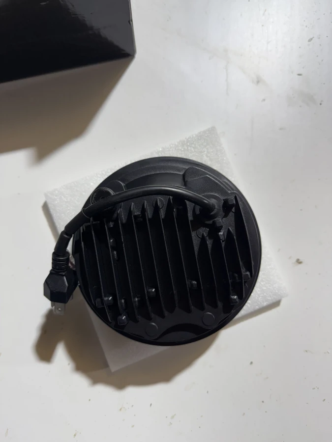 Far cu LED 5.7inch NOU - 3