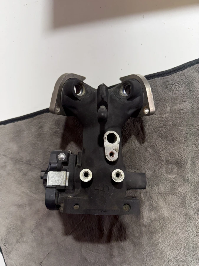 Throttle body OEM 2014-2016 Harley Davidson touring 103CI - 4
