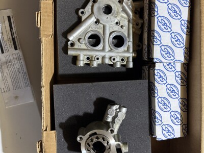Kit pompa ulei+placa presiune+axe cu came OEM Harley Davidson