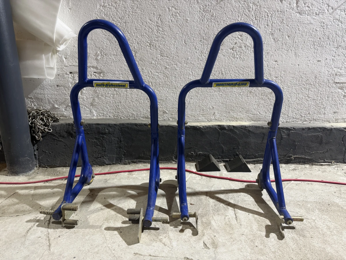 Stendere/Bike Lift/Suport Motociclete - Vitezane/Naked - 1