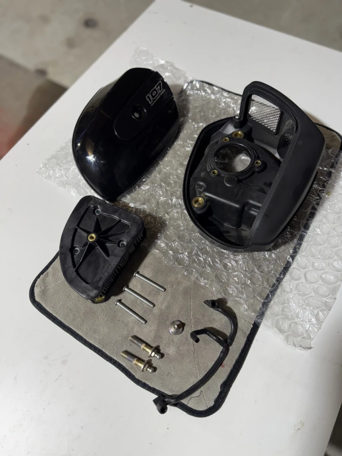 Kit filtru aer si carcasa OEM Harley Davidson 107 M8 - 6