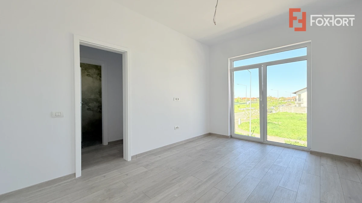 Duplex cu 5 camere de 128 mp utili si teren de 370 mp, zona Giarmata Vii - 10