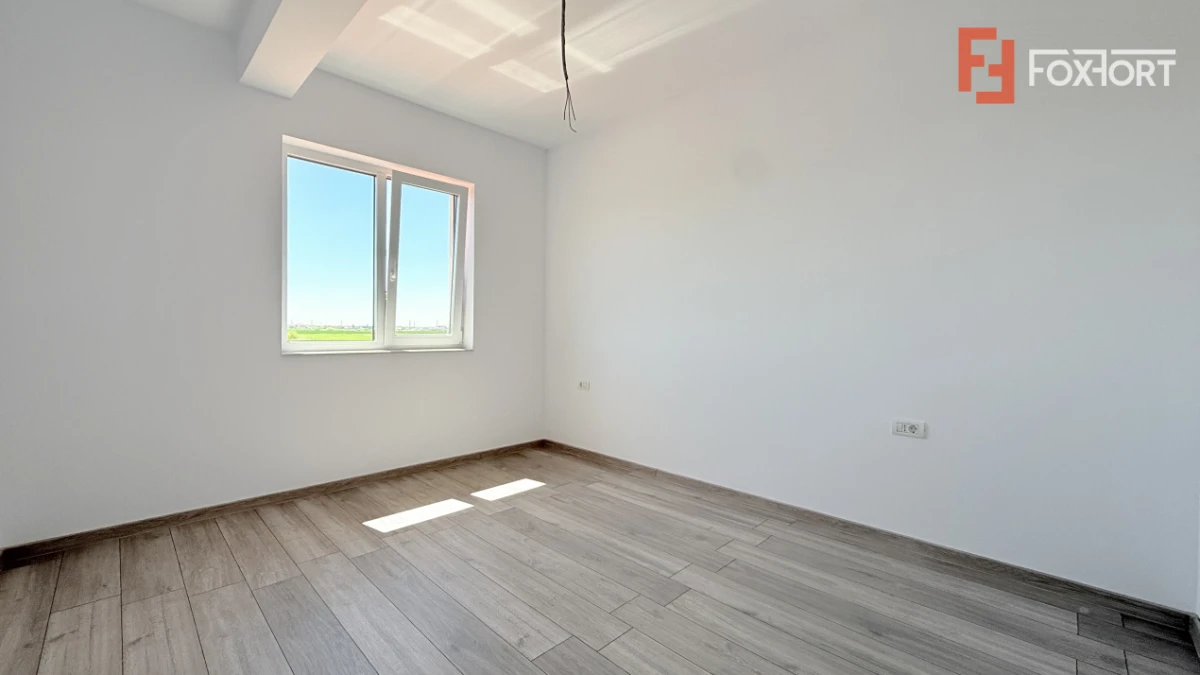 Duplex cu 5 camere de 128 mp utili si teren de 370 mp, zona Giarmata Vii - 6