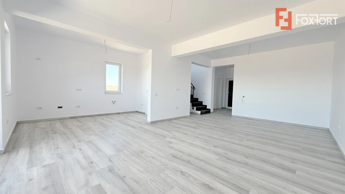 Duplex cu 5 camere de 128 mp utili si teren de 370 mp, zona Giarmata Vii - 3