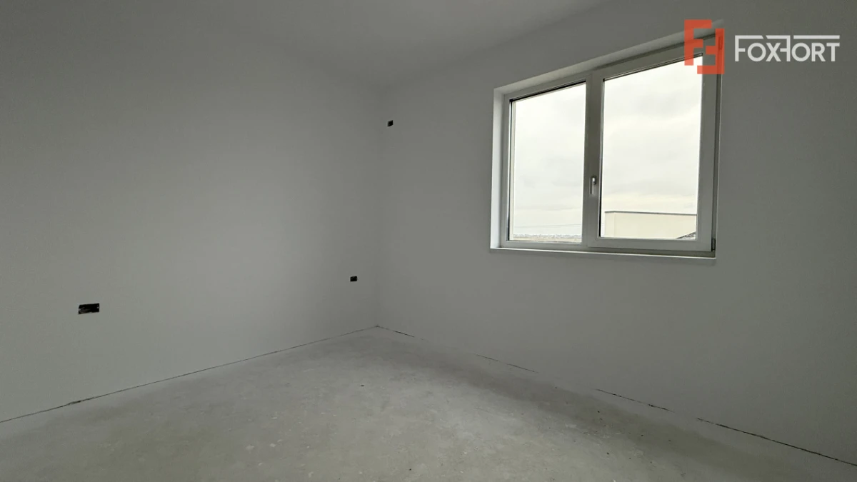 Duplex cu 5 camere si 380 mp teren cu panouri fotovoltaice - Mosnita Noua - 10