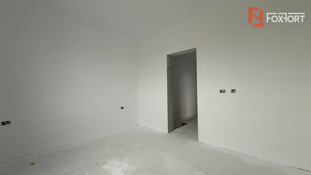 Duplex cu 5 camere si 380 mp teren cu panouri fotovoltaice - Mosnita Noua - 9