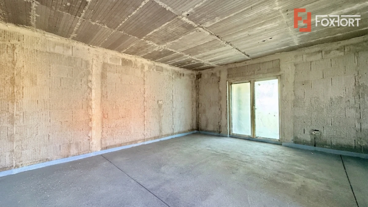 Duplex cu 3 camere si 2 bai pe parter, zona Albina - 2