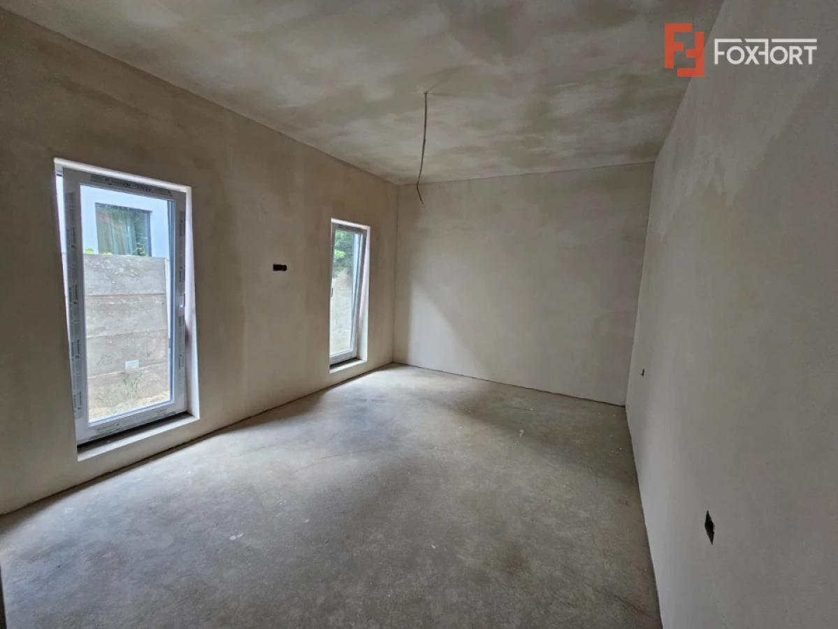 Duplex spatios cu teren de 442 mp, toate utilitatile - Giroc - 3