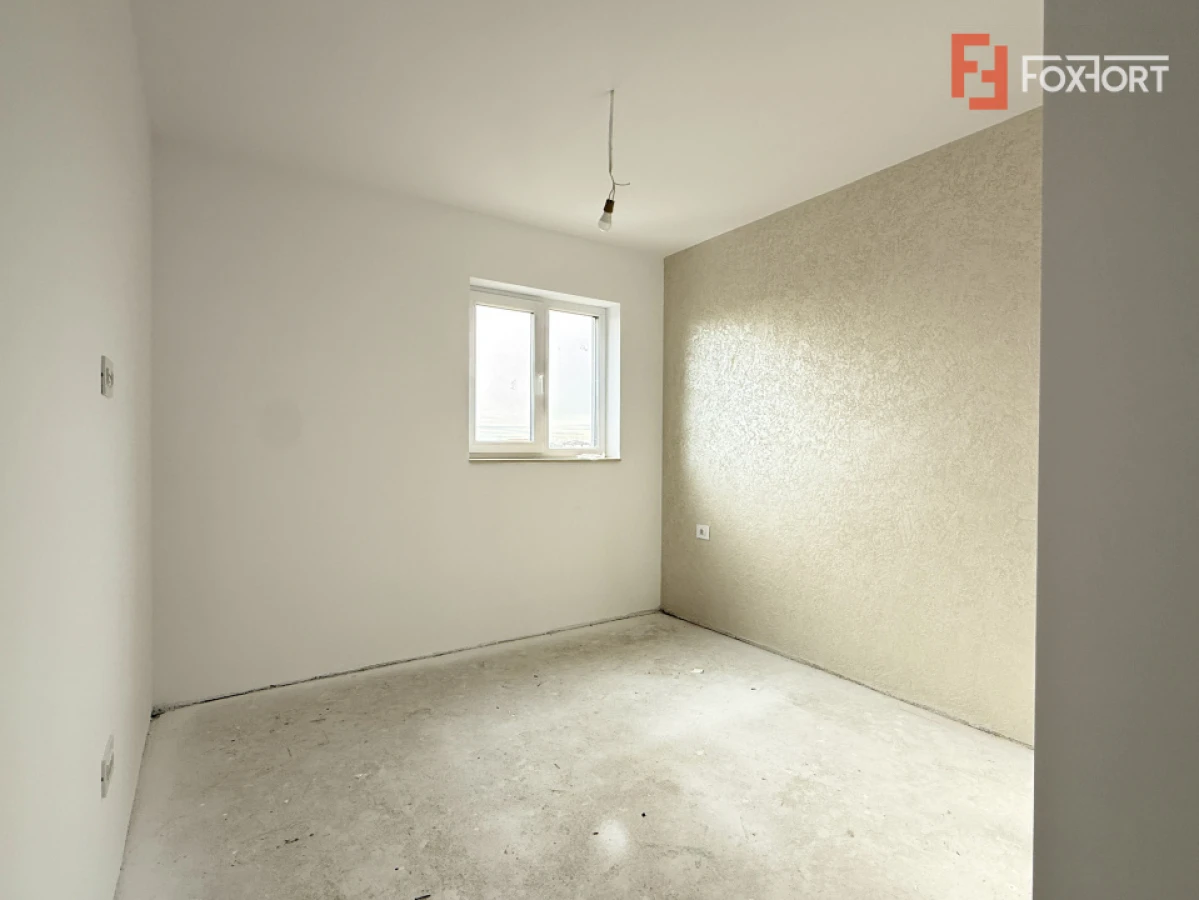 Duplex cu 4 camere de vanzare in Sacalaz, zona Exterior Nord - 2
