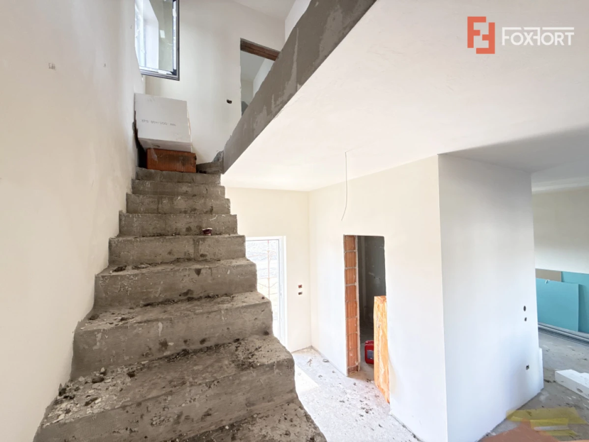 COMISION 0% Triplex cu 4 camere de vanzare in localitatea Sacalaz - 3