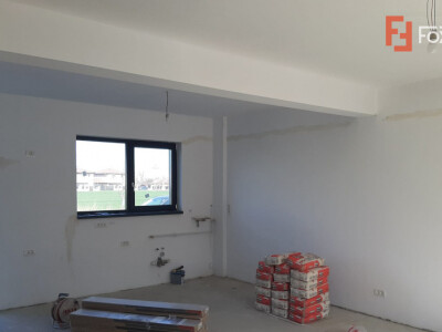 Case insiruite cu 4 camere si teren de 100 mp, zona Chisoda