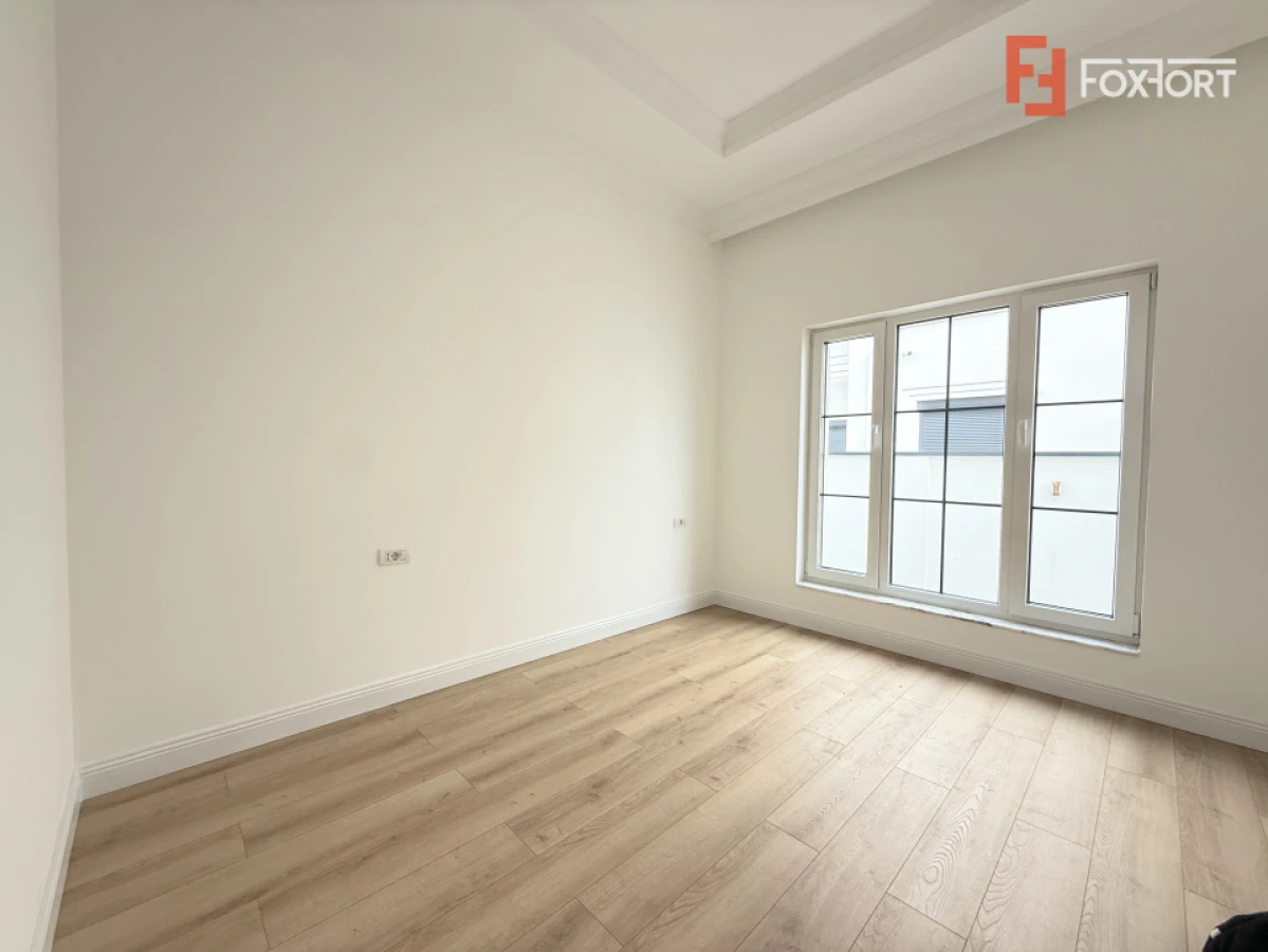 Duplex cu 4 camere si teren de 354 mp de vanzare in Sacalaz - 9