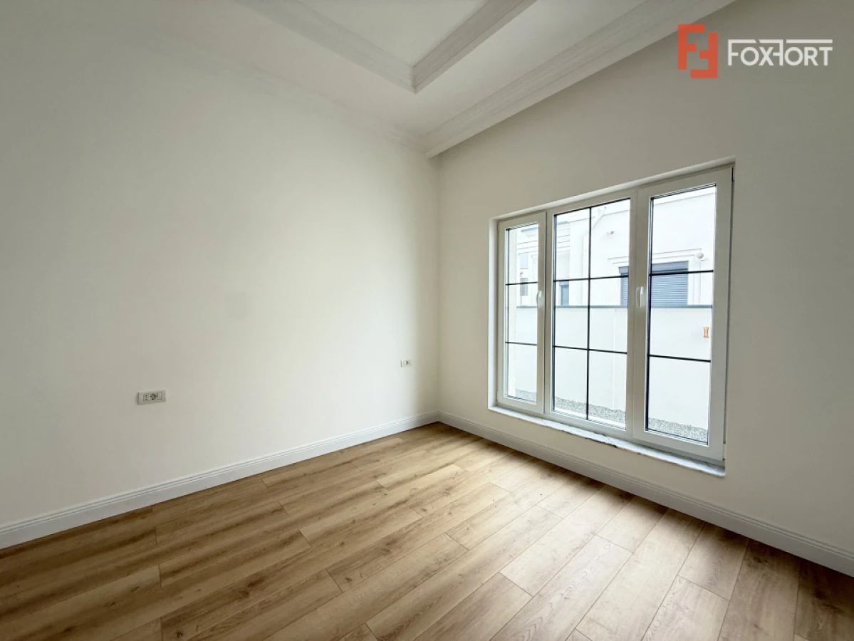 Duplex cu 4 camere si teren de 354 mp de vanzare in Sacalaz - 7