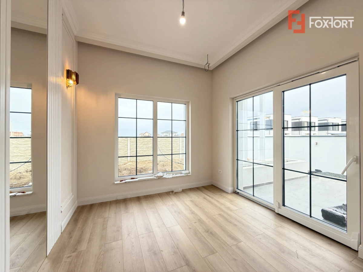 Duplex cu 4 camere si teren de 354 mp de vanzare in Sacalaz - 6