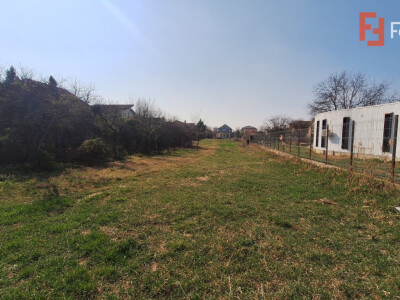Teren intravilan cu potential dublu - rezidential sau business