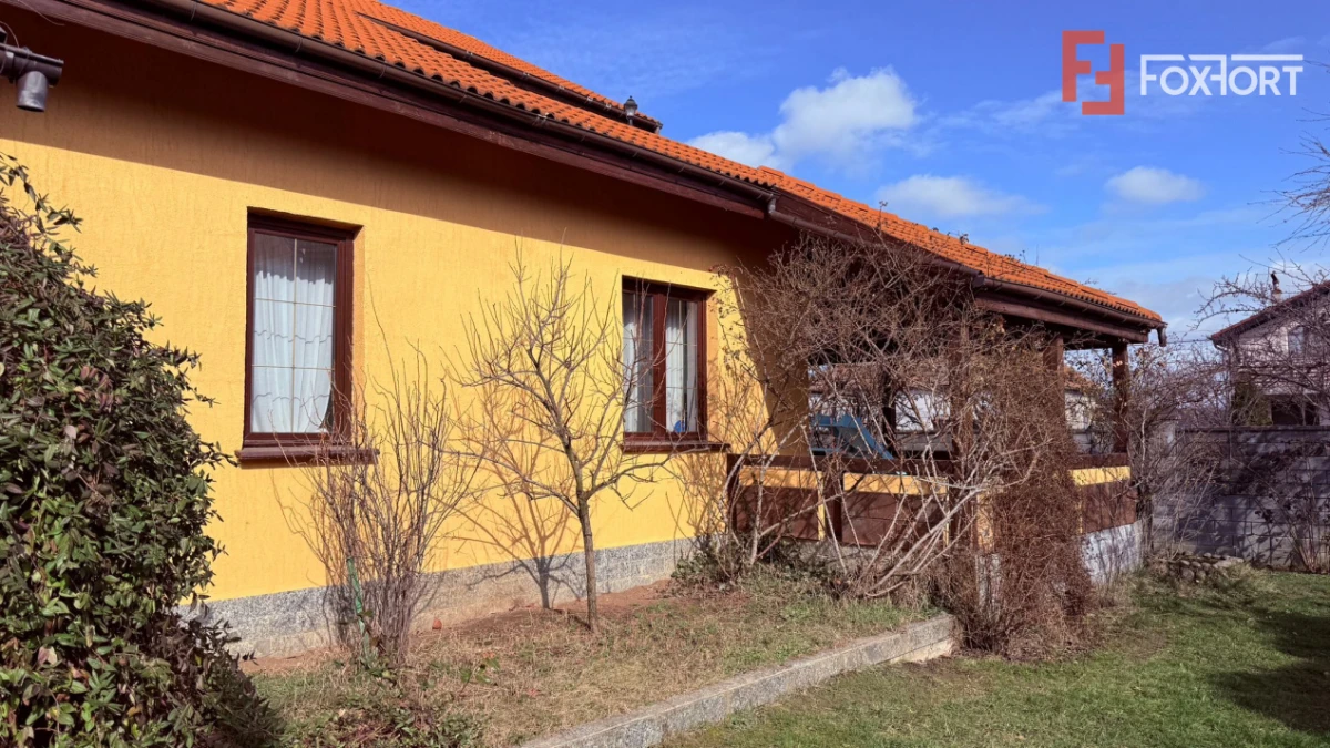 Casa individuala cu 7 camere si 1752 mp teren - zona Ghiroda - 2