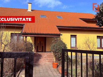 Casa individuala cu 7 camere si 1752 mp teren - zona Ghiroda