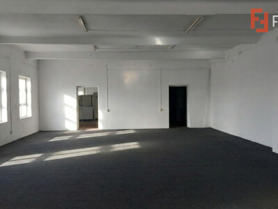 Hala de inchiriat - Spatiu ideal pentru depozitare sau productie