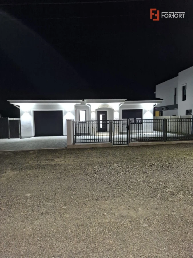 Casa individuala cu 5 camere si teren de 749 mp, zona Dumbravita - 2