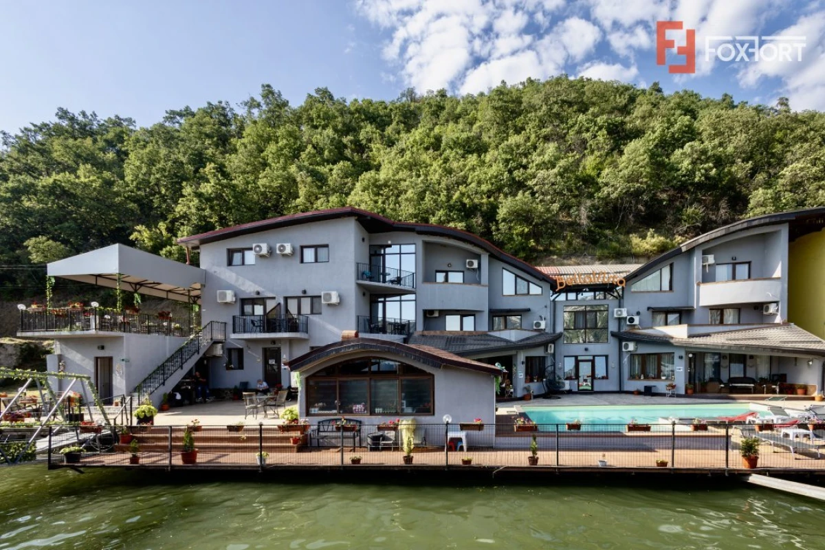 Dubova | Pensiune de vânzare | Ponton restaurant - 1