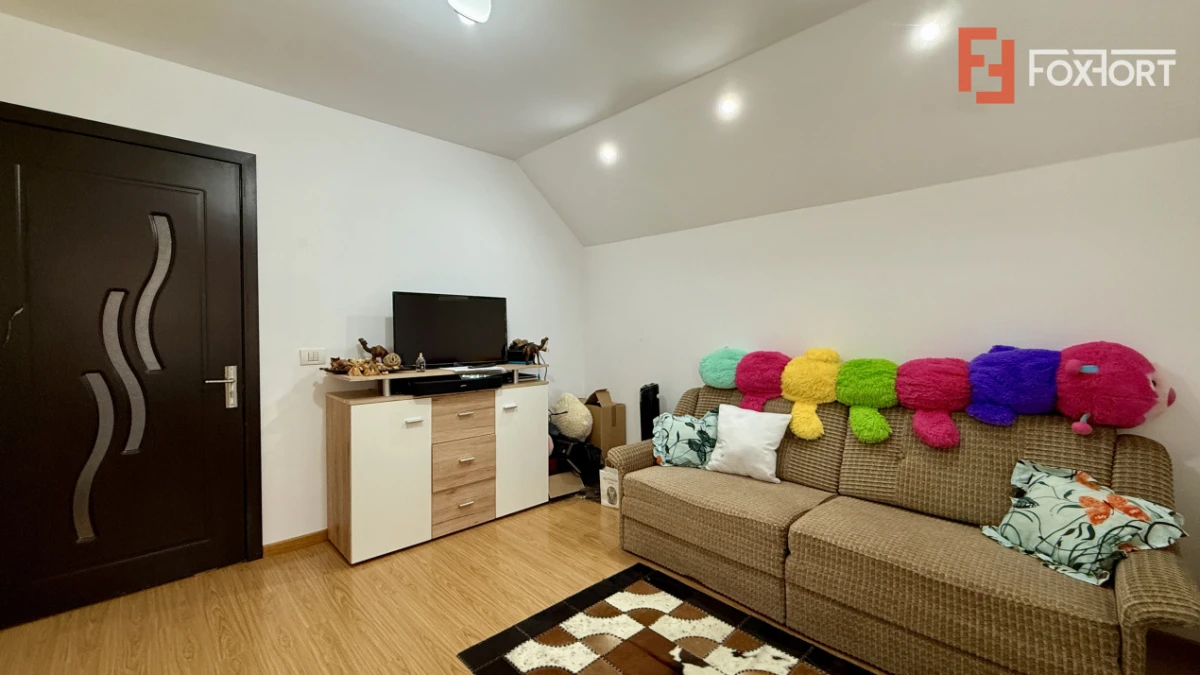 Casa individuala 4 camere, de vanzare - Sanandrei - 9