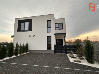 Duplex eficient energetic 5 camere, 149 mp, zona Rudicica