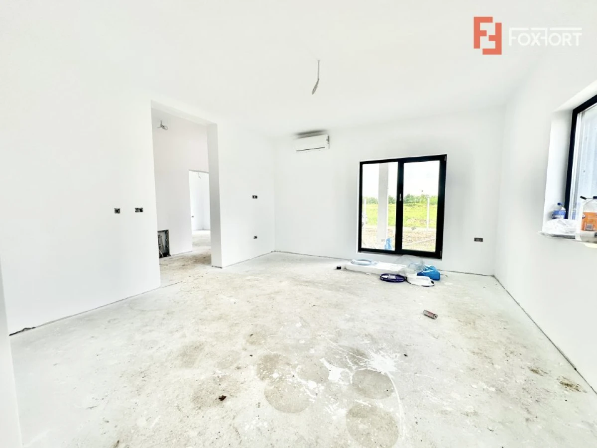 Casa individuala cu 4 camere - Toate utilitatile + Asfalt - Mosnita Noua - 9